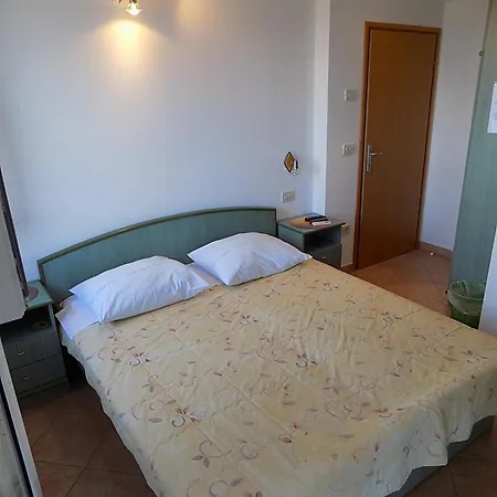 Tinka Apartment