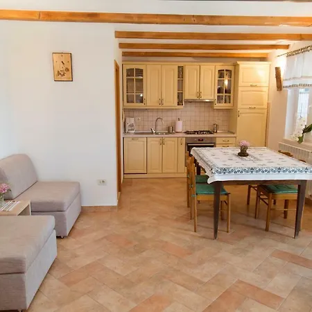Apartment Tinka
