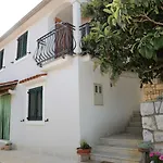 Tinka Apartman *