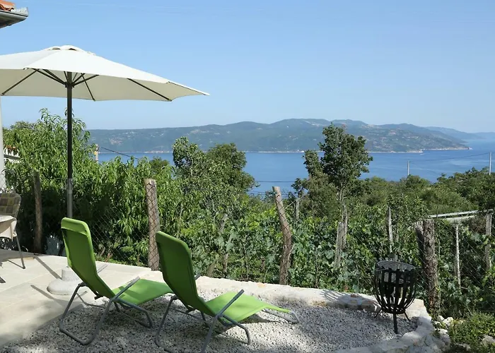 Tinka Apartment Brseč