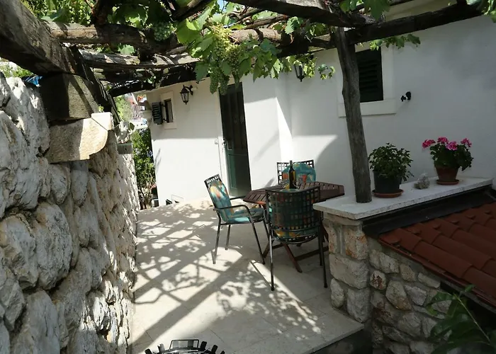 Tinka Apartment Brseč